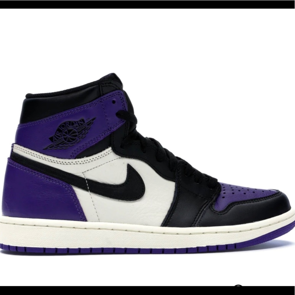 Jordan 1 Retro High
Court Purple